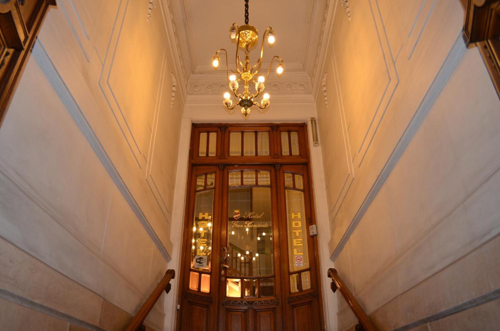 Hotel Gran Sarmiento — Fotos 3